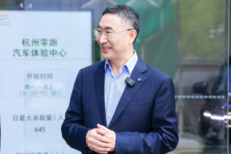 众汇外汇交易平台靠谱吗量化交易软件哪款最受欢迎?这些平稳可靠的选择不可不知!